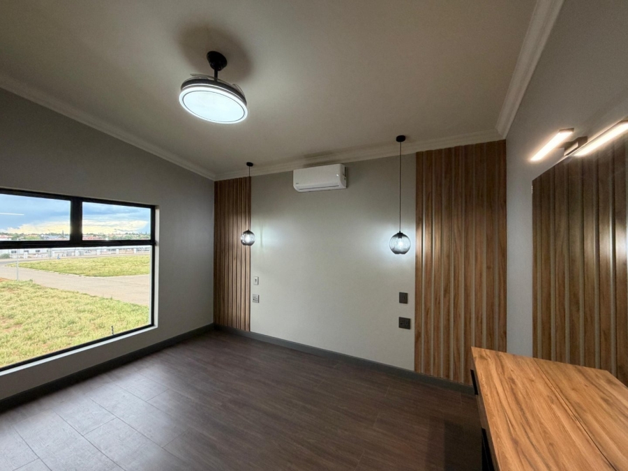 4 Bedroom Property for Sale in El Toro Park Northern Cape